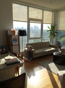 Decorating boxes with L's artwork